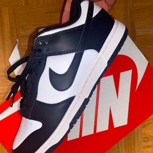 Nike Dunk Low (2022)